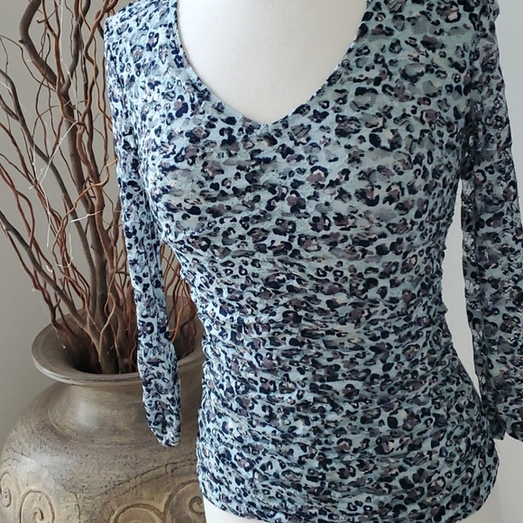 NWT Worthington Cheetah Print Shirred Top - Picture 2 of 5